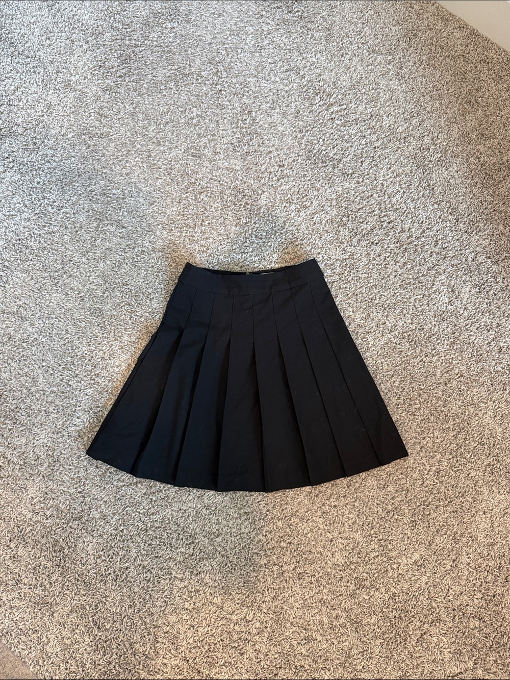 Aritzia Black Pleated Skater Skirt